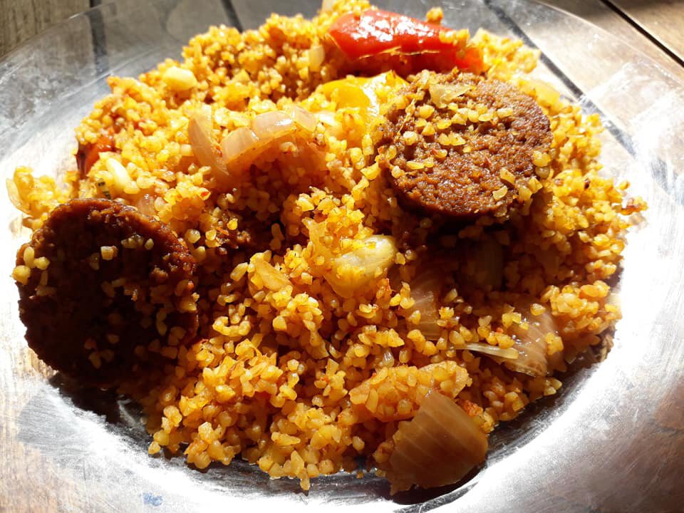 Boulgour à la sauce tomate et au chorizo